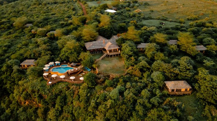 Escarpment Luxury Lodge (near Lake Manyara)
